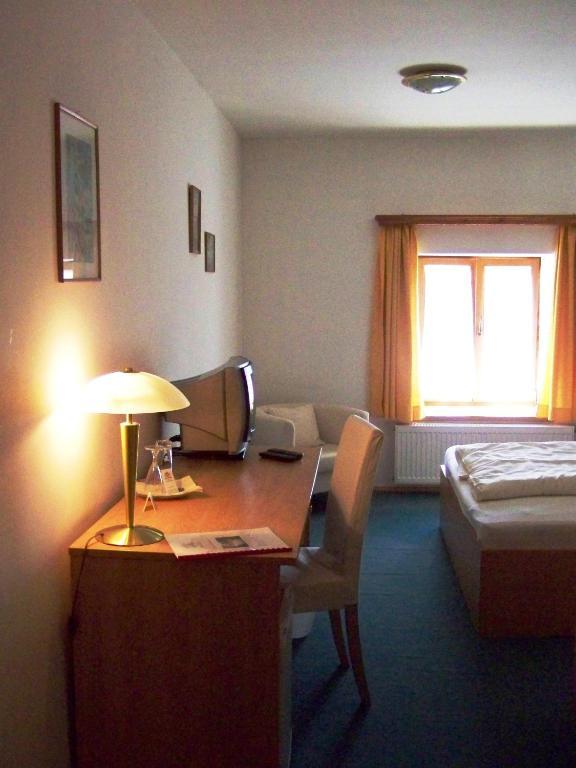 Pension Poschmuehle Traunreut Oda fotoğraf